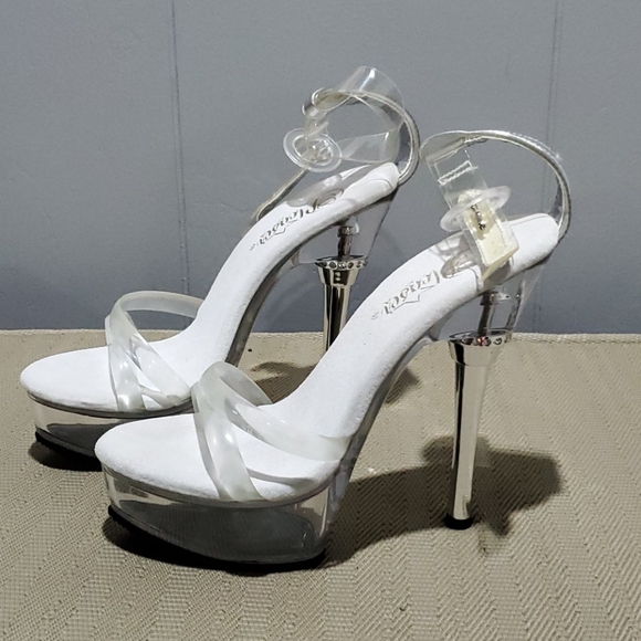 Clear Heels - Picture 4 of 7